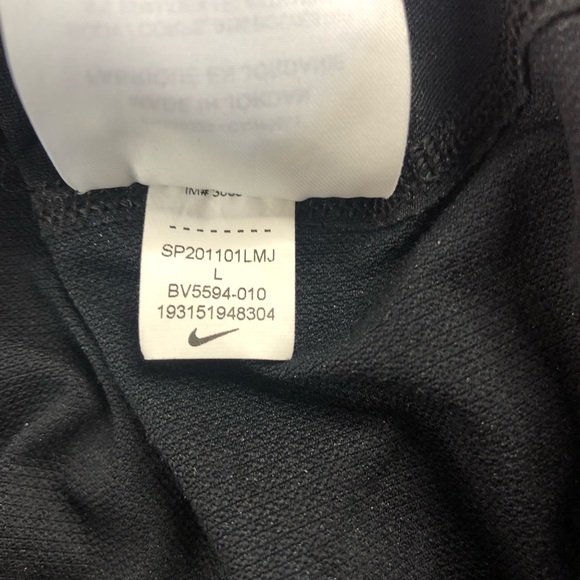 🎉🎀😊 Host Pick 😊🎀🎉 - Men’s Nike Pro Shirt - Picture 7 of 8